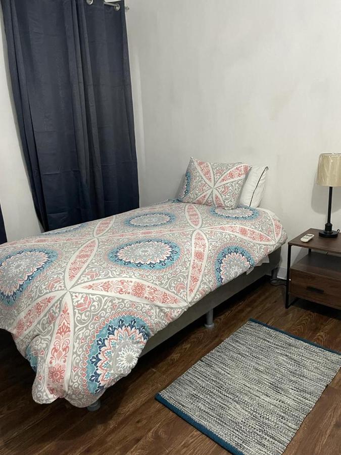 Serenade Lodging Rooms Kota Panama Bagian luar foto