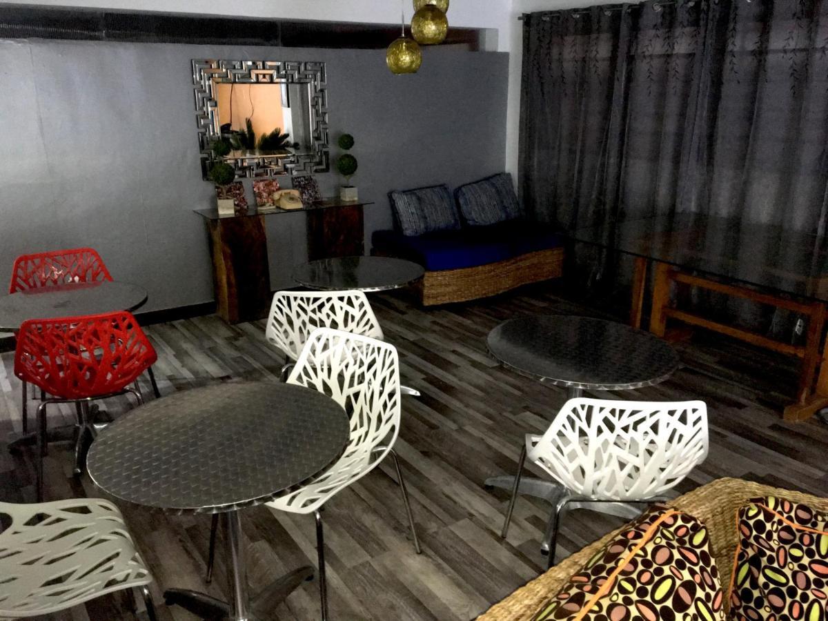 Serenade Lodging Rooms Kota Panama Bagian luar foto