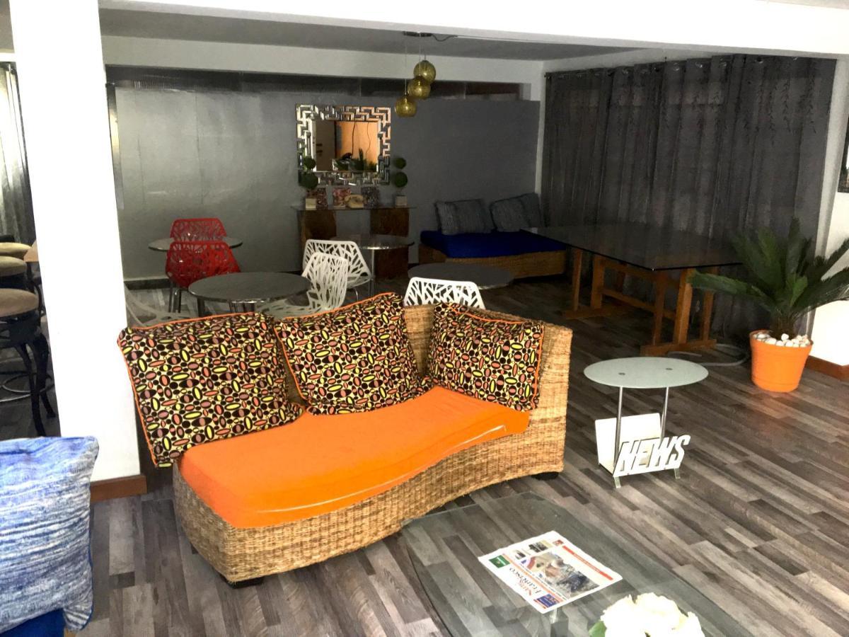 Serenade Lodging Rooms Kota Panama Bagian luar foto