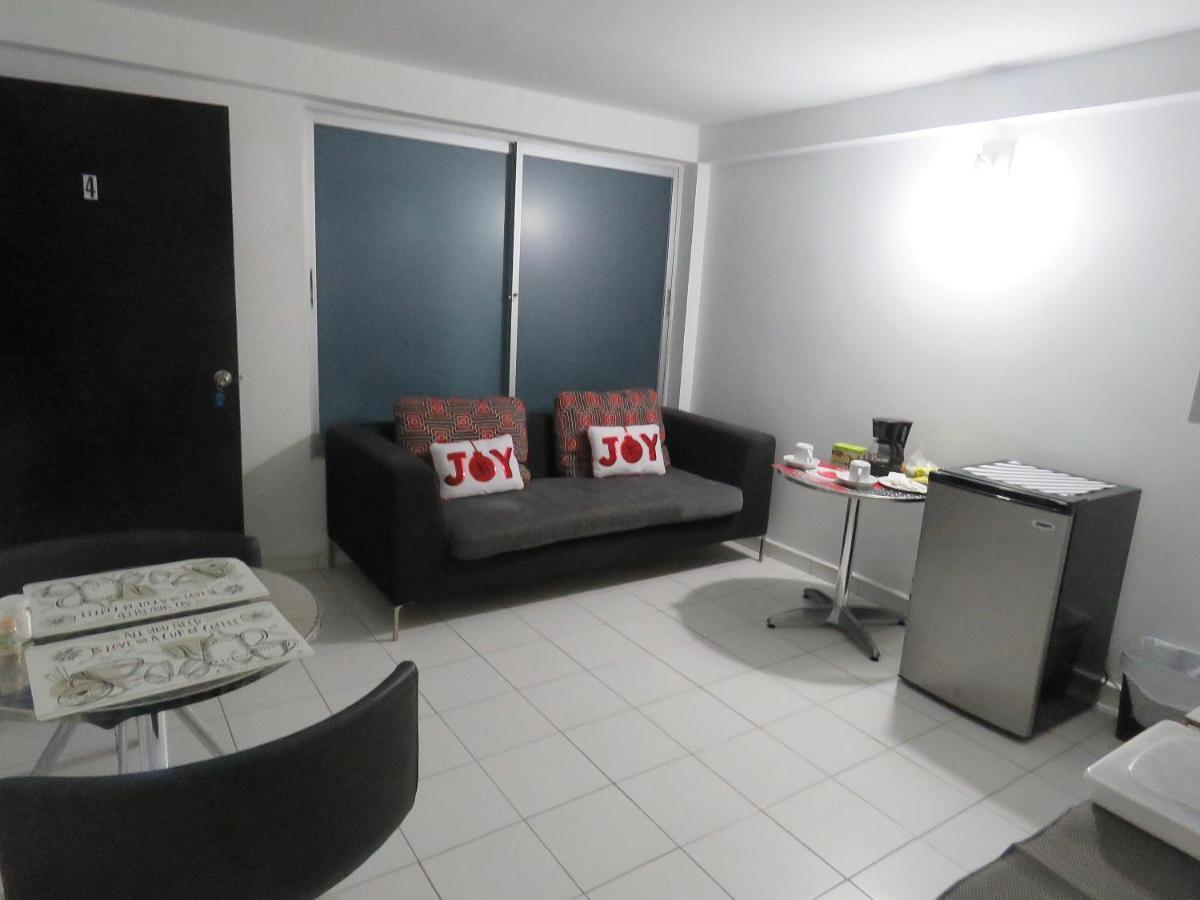 Serenade Lodging Rooms Kota Panama Bagian luar foto